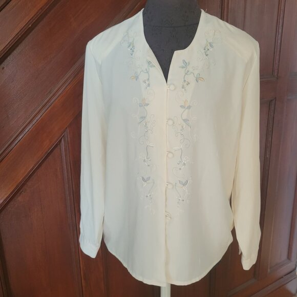 Laura Scott Petite Womens Embroidered Blouse 12P Ivory Long Sleeve Button-Up Pol - Picture 1 of 5